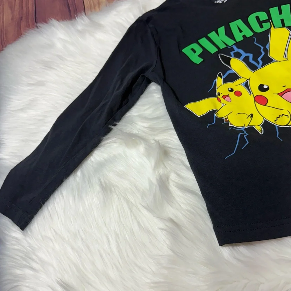 Youth Boy Size 7/8 Years Charcoal Gray Long Sleeve Tee with Pikachu Graphic